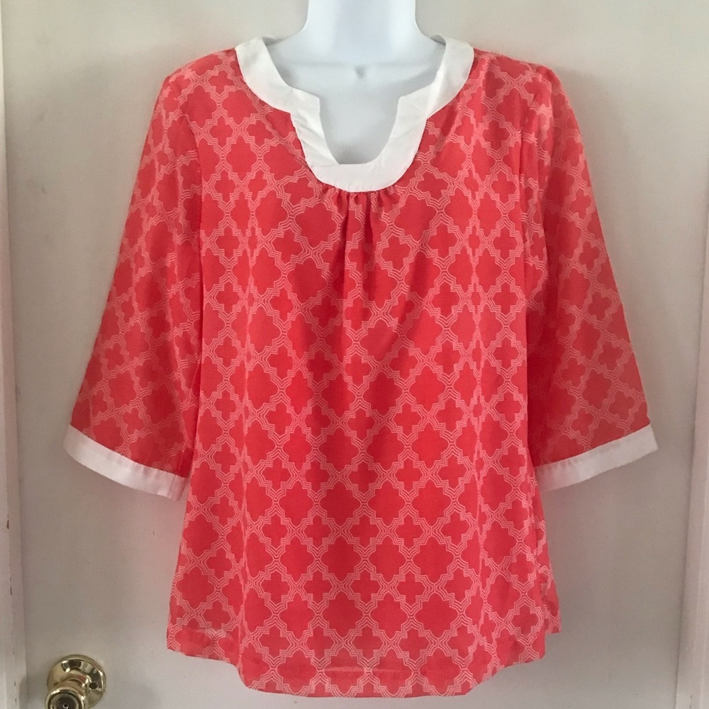 Jaclyn Smith coral tunic